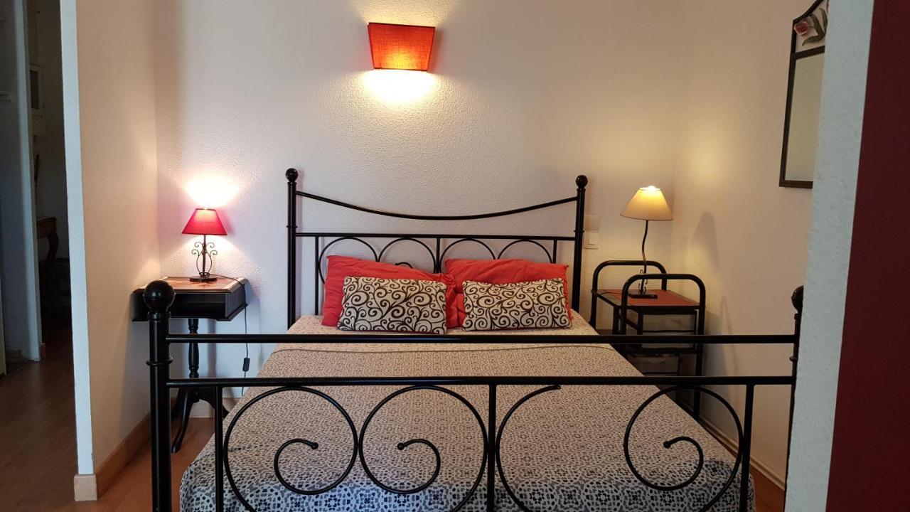 Un Pied A Terre Carcassonne Exterior foto